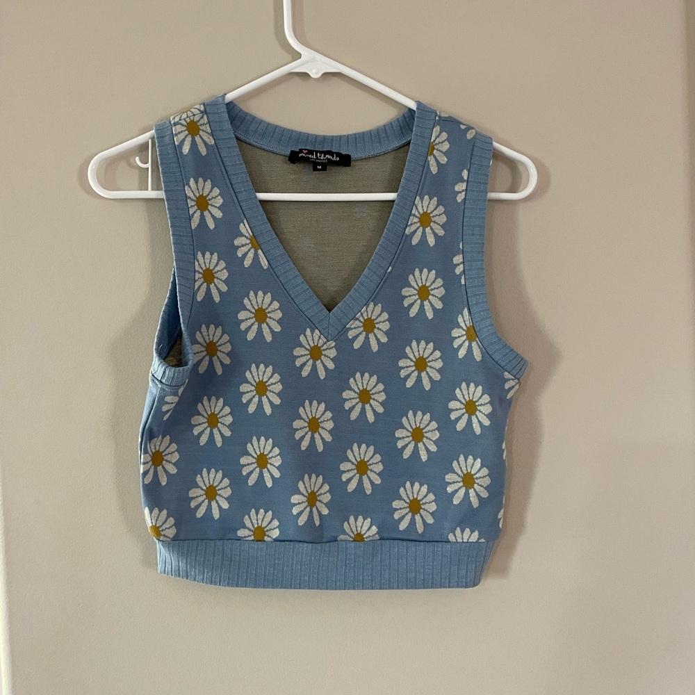 Daisy print crop top!